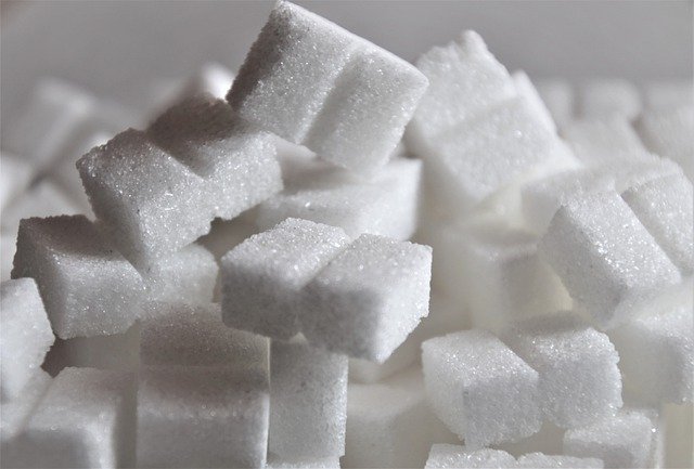 Fatos sobre o vício em açúcar: desejos, açúcar escondido e muito mais