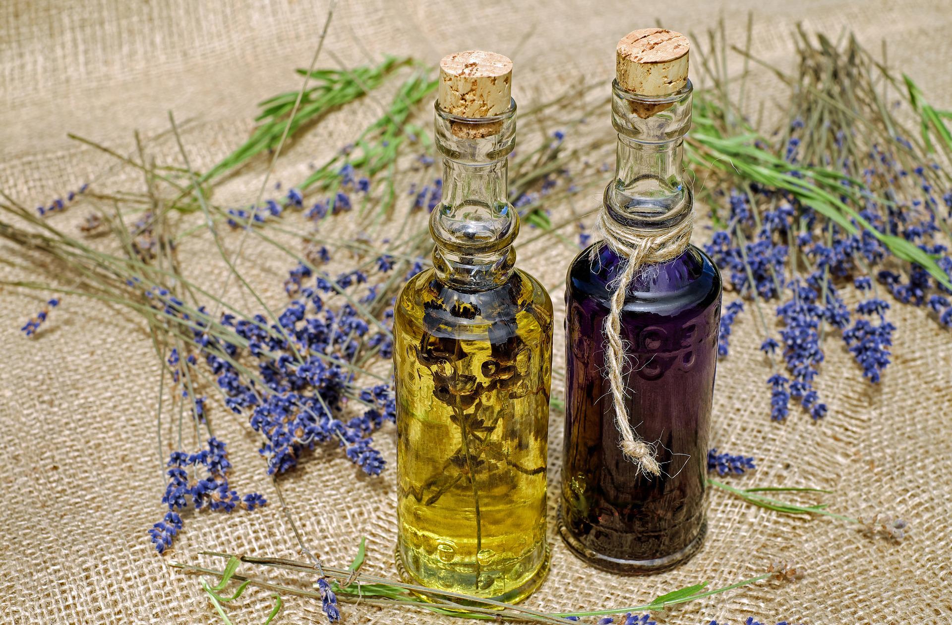 5 óleos essenciais naturais para múltiplos usos